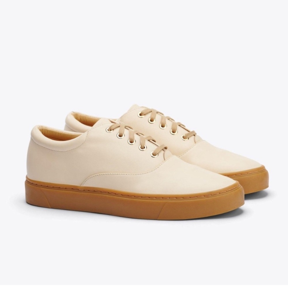 Nisolo Elayna Sneaker - good used condition